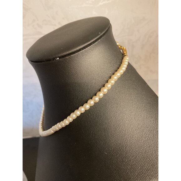 Vintage Faux Pearl Choker Necklace With Gold Spring Ring Clasp - Picture 4 of 4